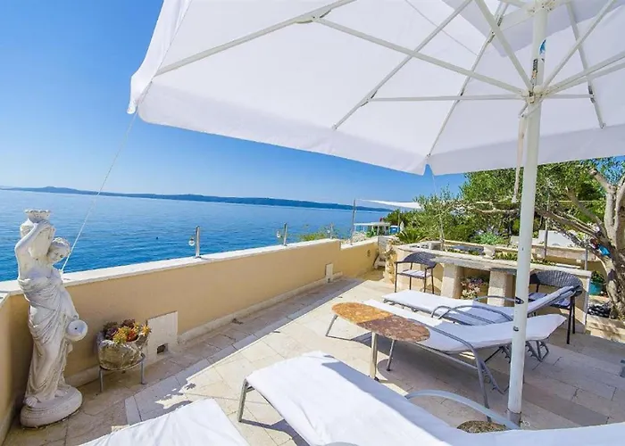 Nives דירה טרוגיר